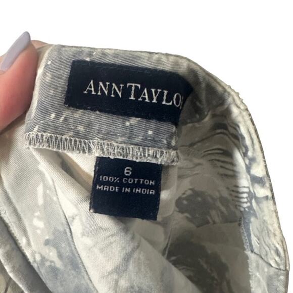 Ann Taylor Gray & White Floral 100% Cotton Short Fitted Pencil Skirt Women Sz 6 - Picture 8 of 8
